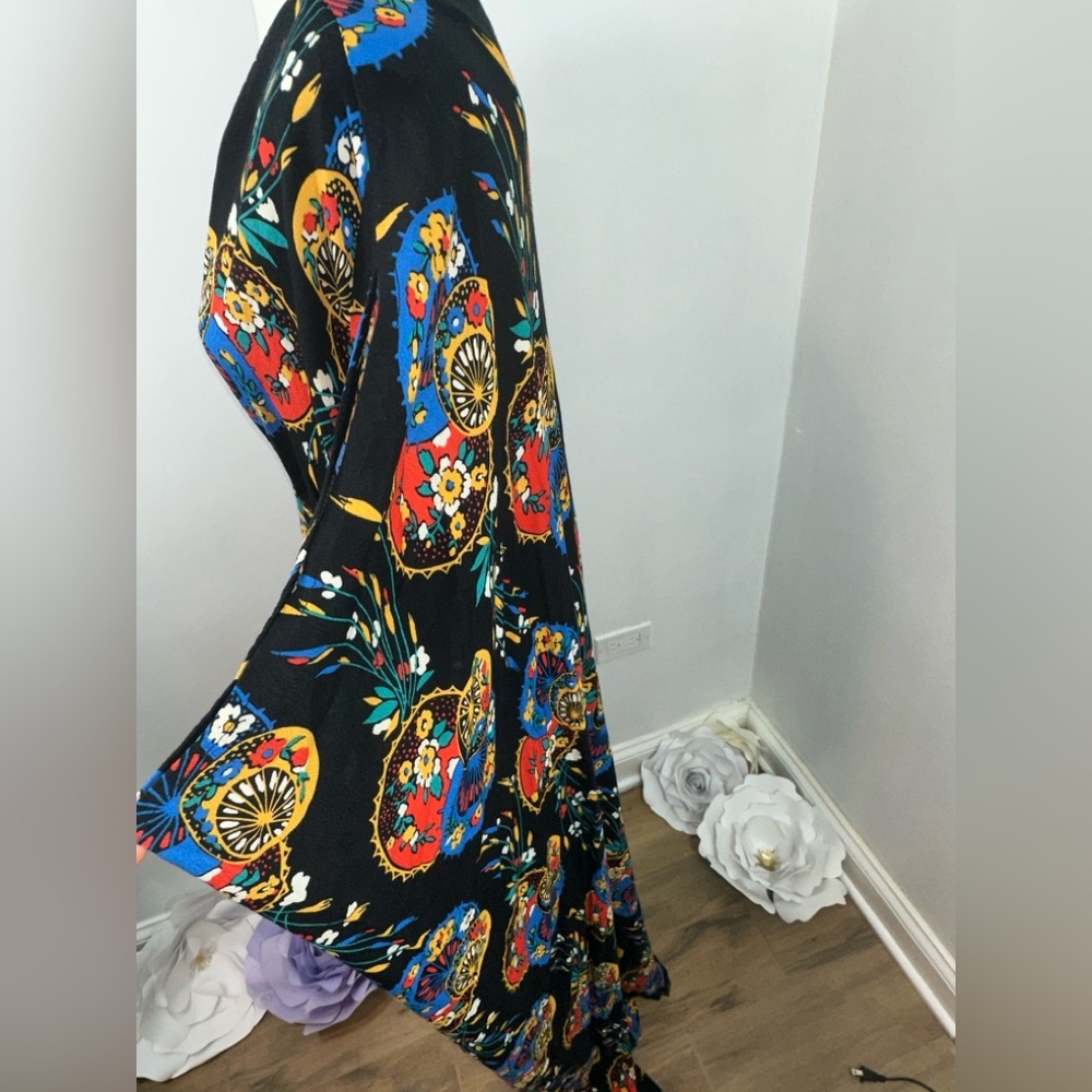 Trashy Diva Black Maxi Dress with Multicolor Paisley Print - Picture 7 of 10